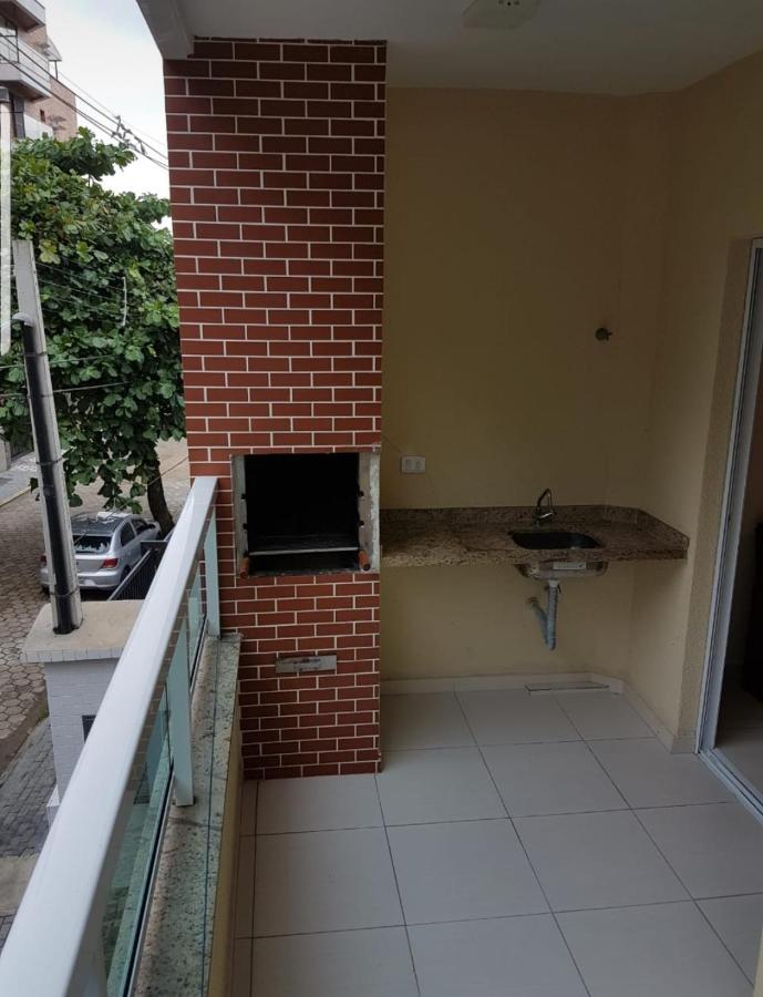 Condominio Newton Ximenes 30 Metros Da Praia Ubatuba Exterior foto