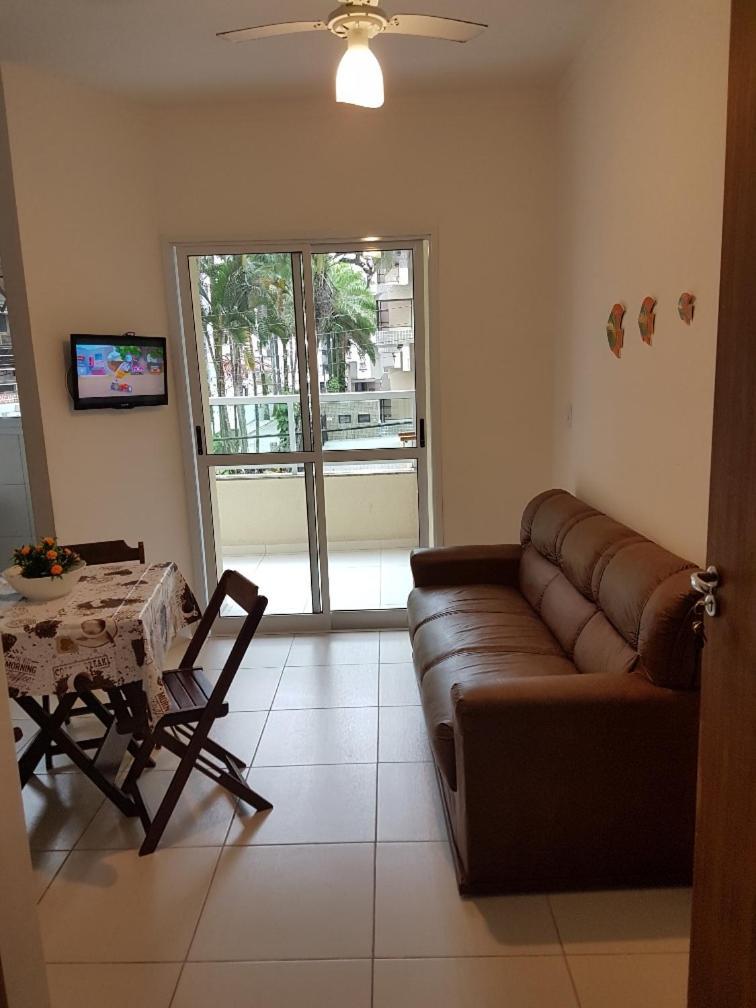 Condominio Newton Ximenes 30 Metros Da Praia Ubatuba Zimmer foto
